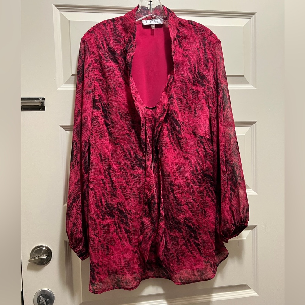 Kasper Pink Snake print tie neck top